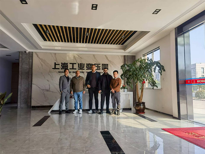 Bun venit cu căldură și sinceritate clienților egipteni să viziteze fizic atelierul nostru!